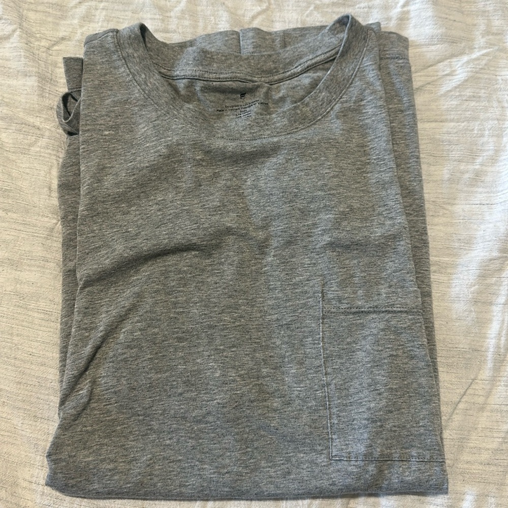 Fabletics pocket tee